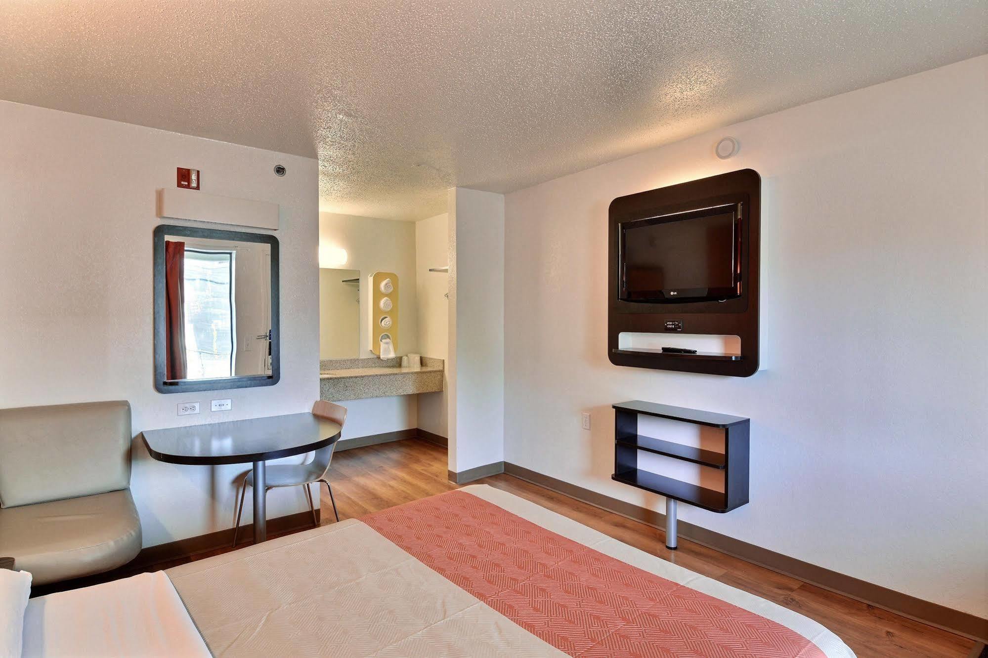 Motel 6-Tewksbury, Ma - Boston المظهر الخارجي الصورة