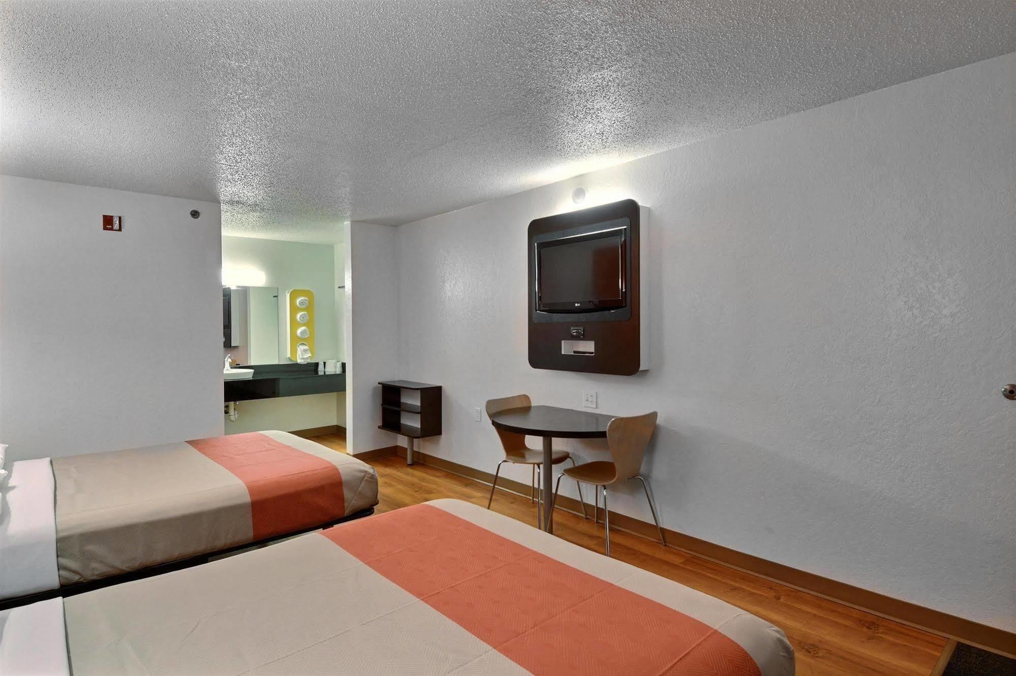 Motel 6-Tewksbury, Ma - Boston المظهر الخارجي الصورة