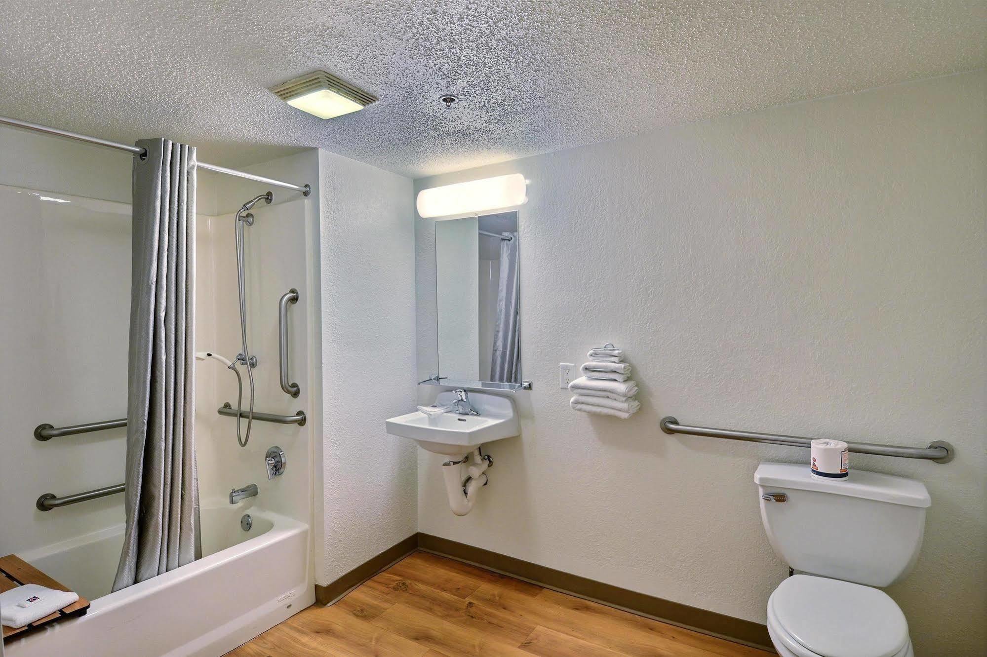 Motel 6-Tewksbury, Ma - Boston المظهر الخارجي الصورة